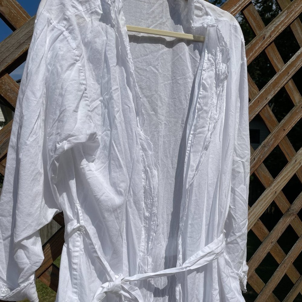 Vintage thin cotton white robe